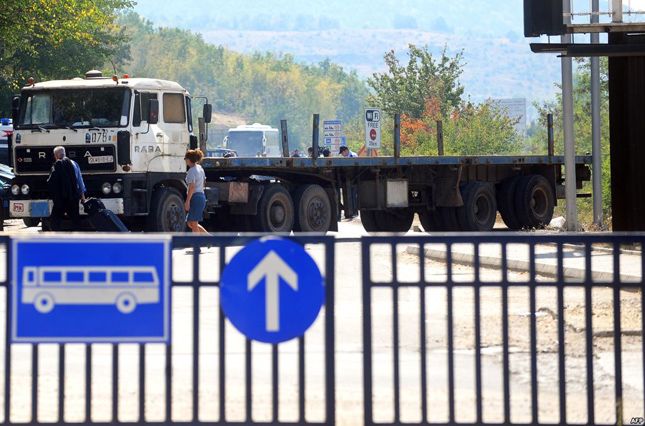 KOSOVA İLE MAKEDONYA ARASINDAKİ DURUM NORMALE DÖNDÜ