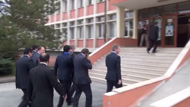 BÜYÜKELÇİ SPAHİU’DAN YAZICIOĞLU’NUN ANNESİNE ZİYARET