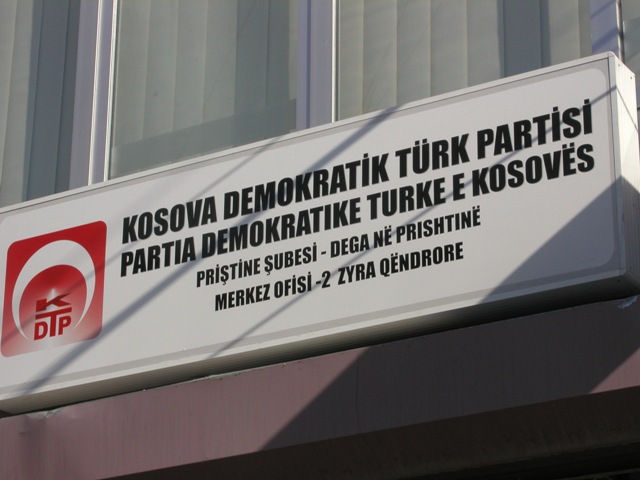 KDTP PRİŞTİNE ŞUBESİ SEÇİM KOMİSYONU TOPLANDI