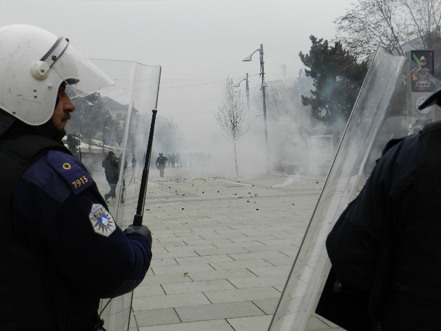 MUHALEFETTEN SICAK KIŞ UYARISI