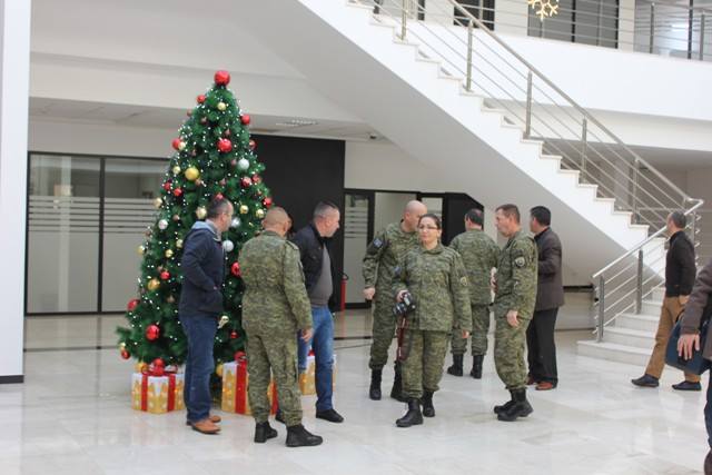 KOSOVA 2016’DA SİLAHLI KUVVETLERE  SAHİP OLACAK