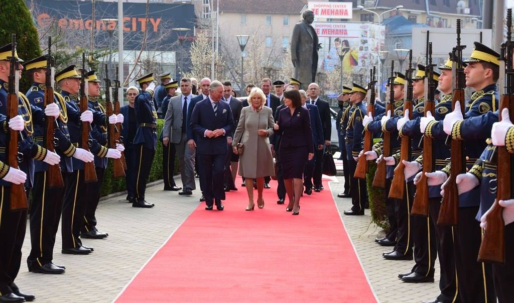 PRENS CHARLES’E KOSOVA’DA YOĞUN İLGİ