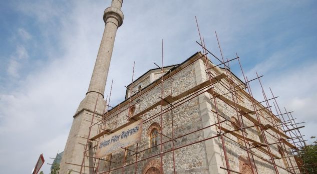 RESTORASYONU BİTİRİLEMEYEN  TARİHİ OSMANLI CAMİSİ  