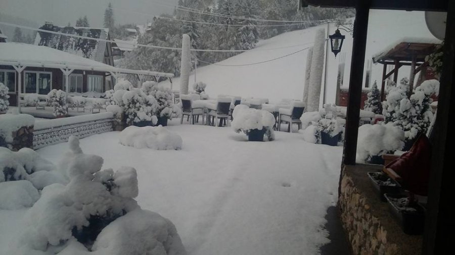 KOSOVA’DA SEZONUN İLK KARI YAĞDI