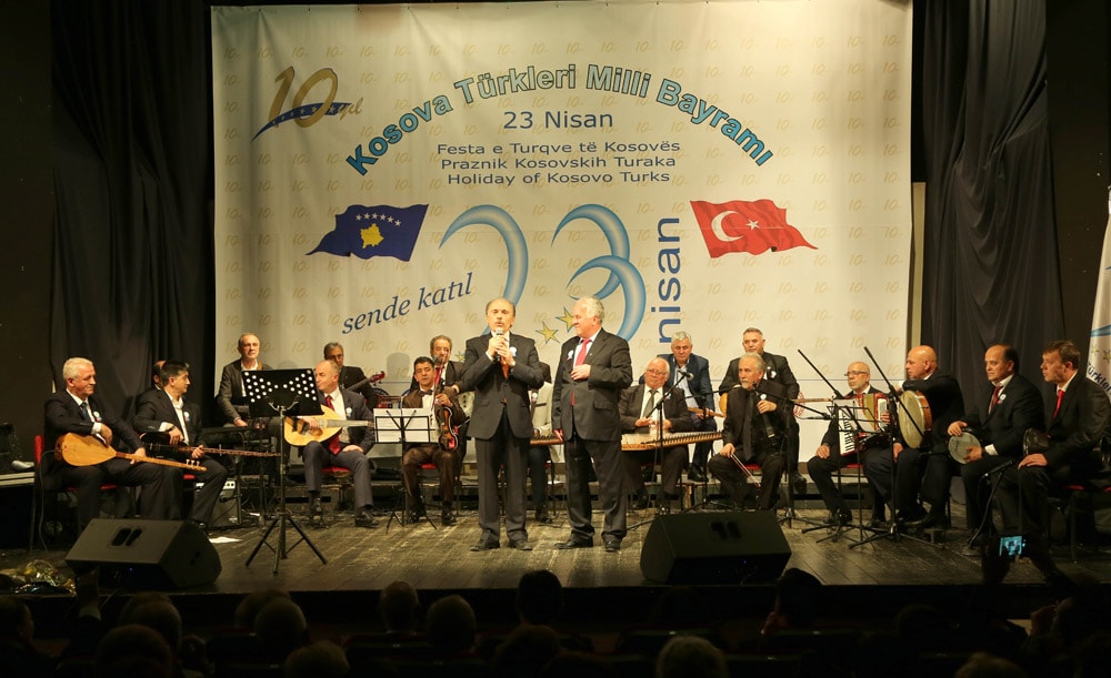 50’İNCİ SANAT YILINI KUTLAYAN AGİM FİŞAR’DAN MÜZİK ZİYAFETİ