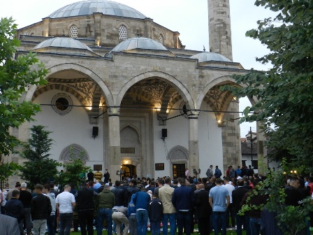 KOSOVA’DA RAMAZAN BAYRAMI COŞKUSU