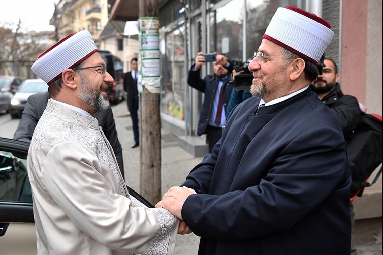 TÜRKİYE DİYANET İŞLERİ BAŞKANI ERBAŞ KOSOVA’DA