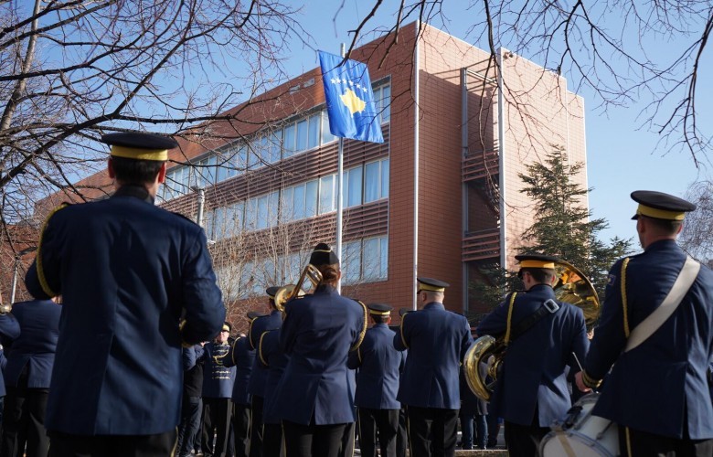 KOSOVA 11. BAĞIMSIZLIK YILINI KUTLUYOR