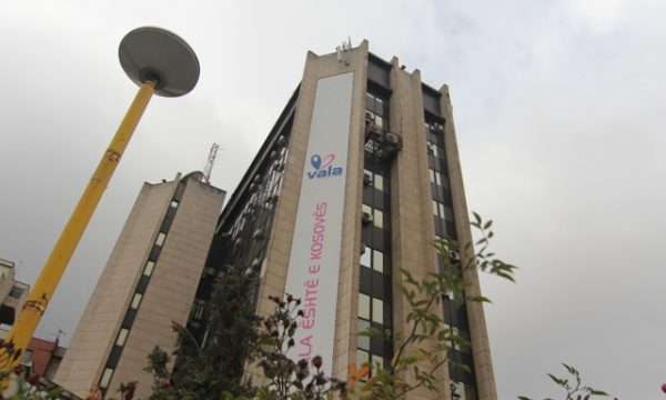 TELEKOM’UN  KURTULUŞU ÖZELLEŞTİRMEDE