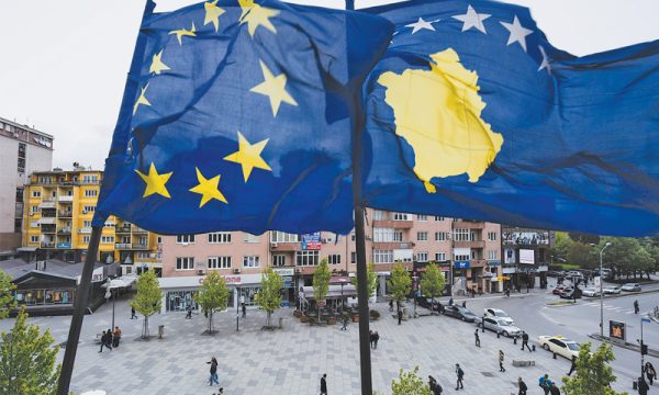 KOSOVA’YA İPA FONLARINDAN 138 MİLYON EURO