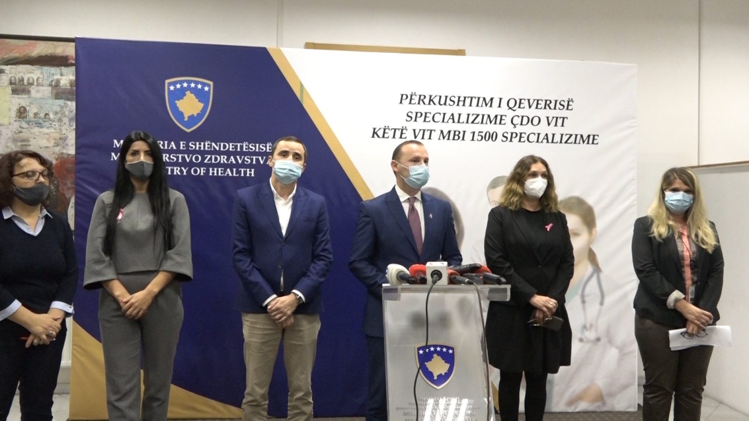 RİSKLİ BÖLGELERDEN GELENLERE KARANTİNA ZORUNLULUĞU