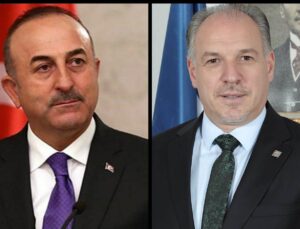 ÇAVUŞOĞLU, YENİ GÖREVİ VESİLESİYLE BAKAN DAMKAYI KUTLADI