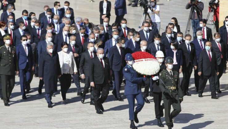 TÜRKİYE’DE 23 NİSAN ULUSAL EGEMENLİK VE ÇOCUK BAYRAMI TÖRENLERLE KUTLANIYOR