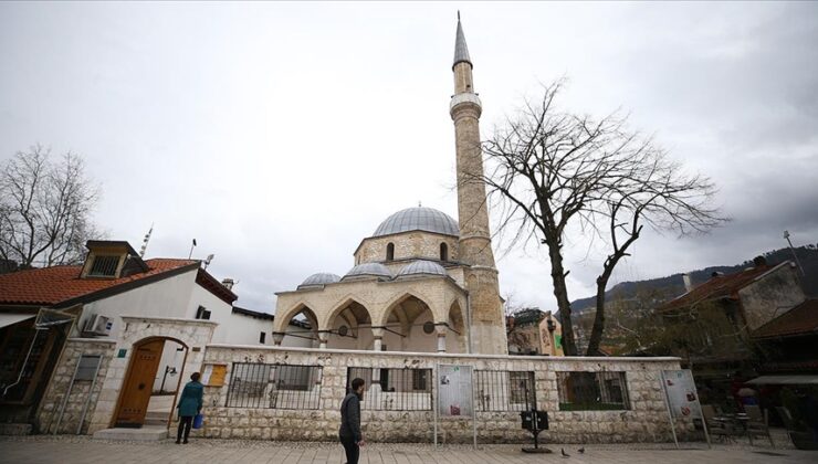 SARAYBOSNA’DA OSMANLI DÖNEMİNDEN KALAN ESERLER ZİYARETÇİLERİN İLGİSİNİ ÇEKİYOR