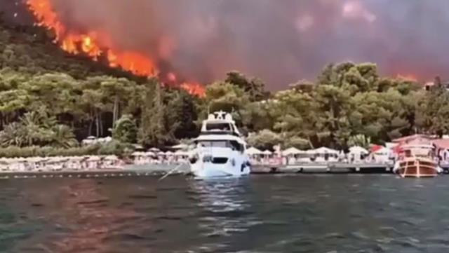 ANTALYA’DAN SONRA BODRUM VE DİDİM’DE DE YANGIN ÇIKTI