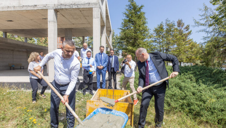 BAKAN DAMKA, SKENDERAY’DA İNŞA EDİLECEK KREŞİN TEMEL ATMA TÖRENİNE KATILDI