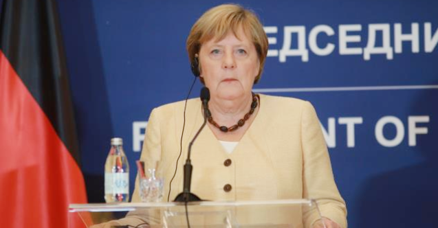 MERKEL: AB, BATI BALKANLAR’IN JEOSTRATEJİK ÖNEMİNİ BİLMELİ