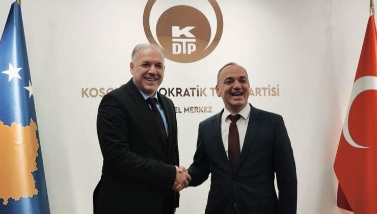 KDTP VE VV PRİZREN İÇİN  EL SIKIŞTI