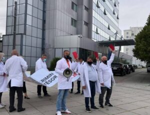 SAĞLIK ÇALIŞANLARI PAZARTESİ PROTESTO EYLEMİ DÜZENLEYECEK