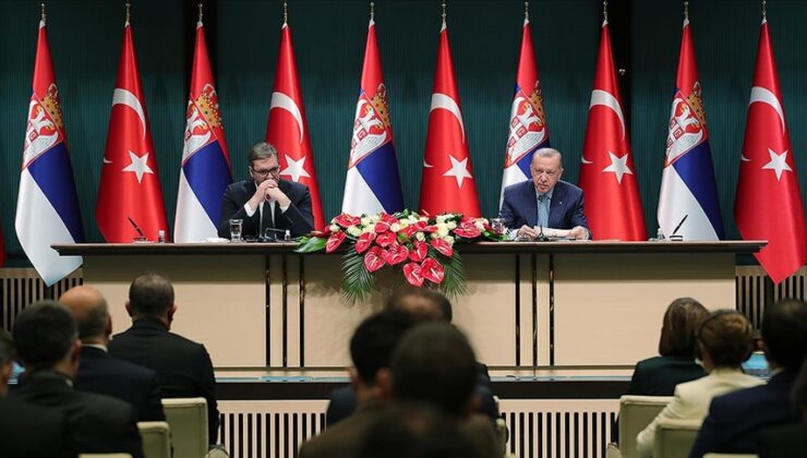 ERDOĞAN: BOSNA HERSEK’TEKİ KRİZİN AŞILMASI İÇİN ULUSLARARASI CAMİA BİRLİKTE HAREKET ETMELİ