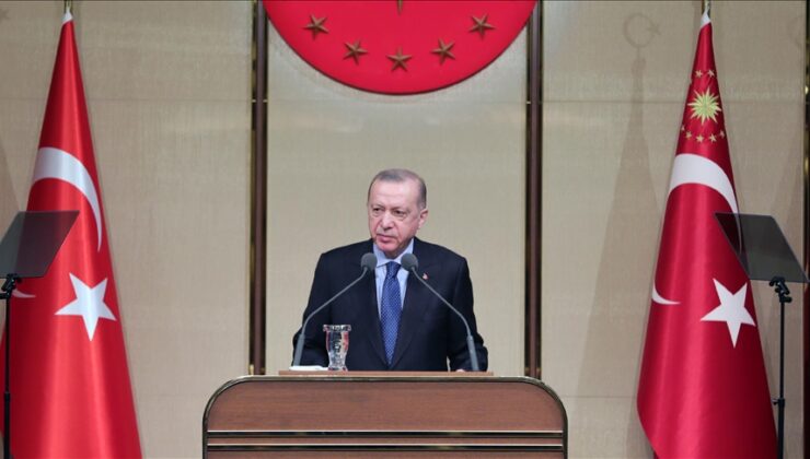 ERDOĞAN: ASKERİ HAREKATI REDDEDİYORUZ