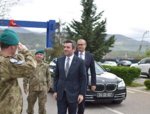 TÜRKİYE DIŞİŞLERİ BAKAN YARDIMCISI KIRAN, KOSOVA’DAKİ TÜRK  ASKERİNİ ZİYARET ETTİ