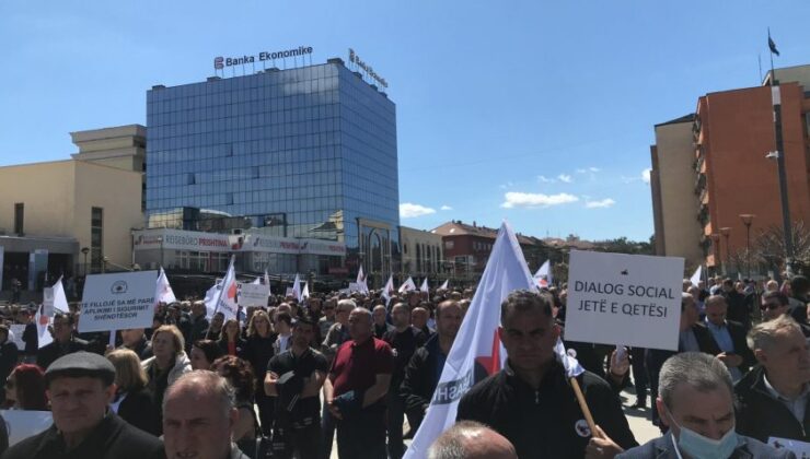 SENDİKALAR 20 NİSAN’DA GREVE GİDİYOR