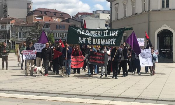 STK’LARDAN İŞÇİ BAYRAMINDA PROTESTO YÜRÜYÜŞÜ