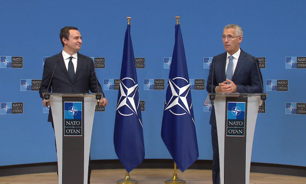 KURTİ, STOLTENBERG’DEN KOSOVA’NIN NATO’YA ALINMASINI TALEP ETTİ