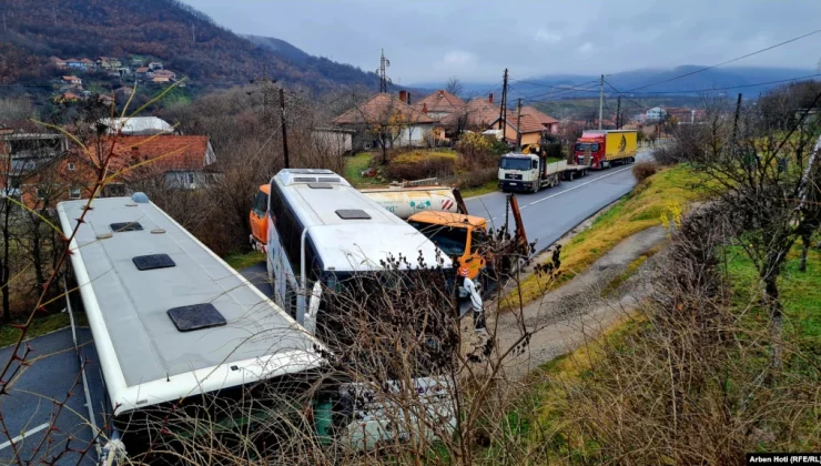 KOSOVA’DA BARİKAT SAVAŞLARI