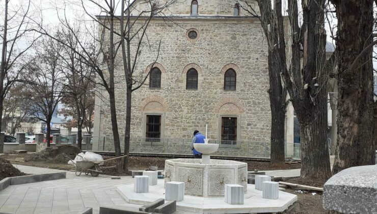 PRİŞTİNE SULTAN MURAT CAMİSİ’NİN RESTORASYON ÇALIŞMALARI SONA YAKLAŞIYOR