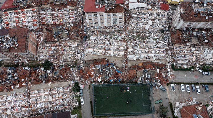 ESNAF DERNEĞİ YARDIM KAMPANYASINDA 100 BİN EURO’DAN FAZLA PARA TOPLANDI