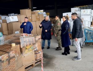 DEPREMZEDELERE YARDIMLARIN DEVAM ETMESİ İMKANLARI GÖRÜŞÜLDÜ