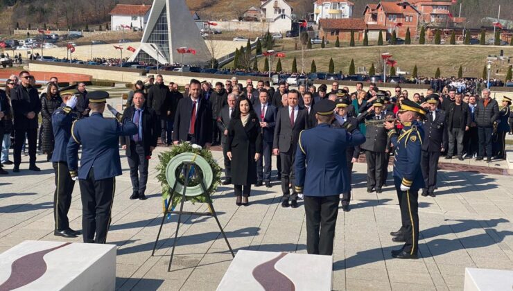 UÇK DESTANI ETKİNLİKLERİ, ADEM JASHARİ ŞEHİTLİĞİ ZİYARETİ İLE BAŞLADI