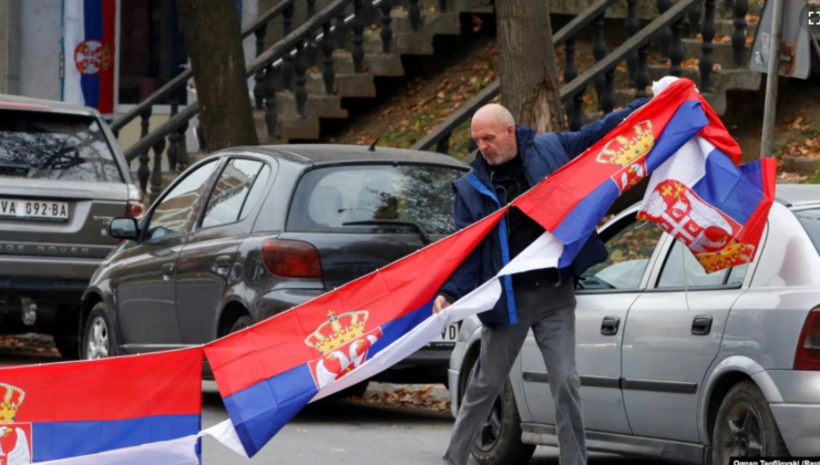 ZVEÇAN BELEDİYE BAŞKANI PECİ: SIRP BAYRAKLARINI KALDIRDIK