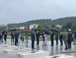 DEVLET ERKANI PREKAZ’DA