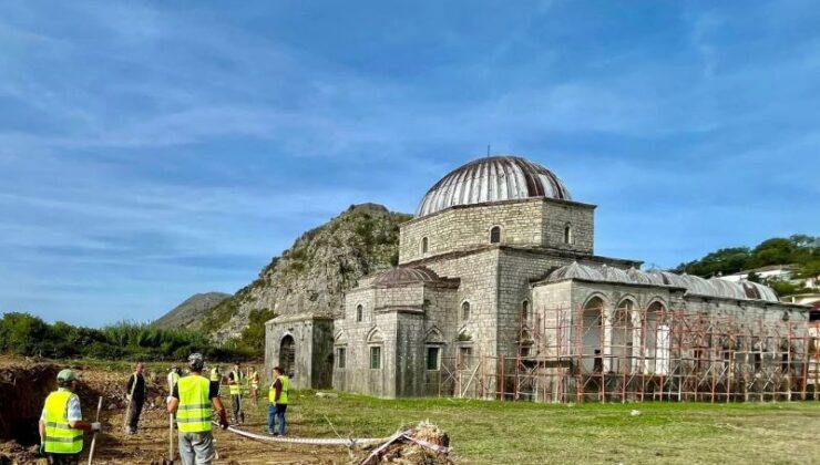 İŞKODRA’DA KURŞUNLU CAMİİ  ZİYARETÇİLERİN ÇEKİM MERKEZİ OLACAK 