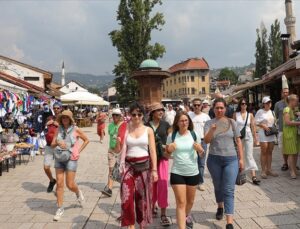 TÜRK TURİSTLERİN “OSMANLI ESİNTİLERİNİ YAŞATAN” VAZGEÇİLMEZ ADRESİ: SARAYBOSNA