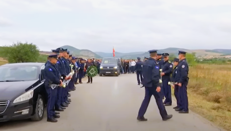 POLİS MEMURU AFRİM BUNJAKU DEVLET TÖRENİYLE TOPRAĞA VERİLDİ