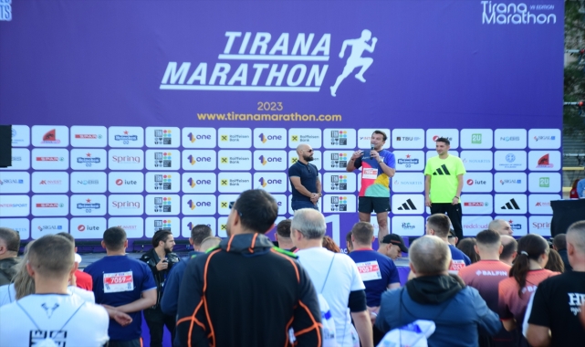 ARNAVUTLUK’TA 7. TİRAN MARATONU DÜZENLENDİ