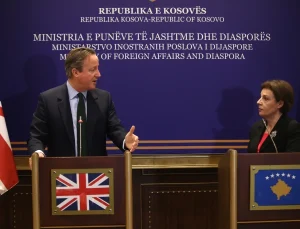 CAMERON: KOSOVA’NIN BAĞIMSILZIĞININ BÜYÜK DESTEKÇİSİYİZ