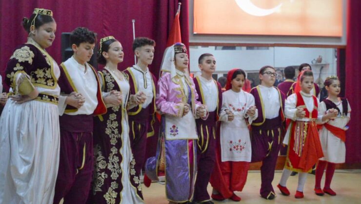 “GERÇEK” DERNEĞİ’NİN B TAKIMI FOLKLOR EKİBİ KONSERE HAZIR