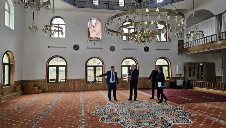 BAKAN DAMKA, MAMUŞA MERKEZ CAMİSİ’NİN ZİYARET ETTİ