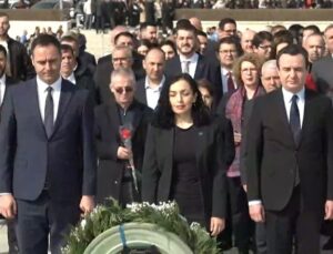 DEVLET ERKANINDAN PREKAZ’DA SAYGI DURUŞU