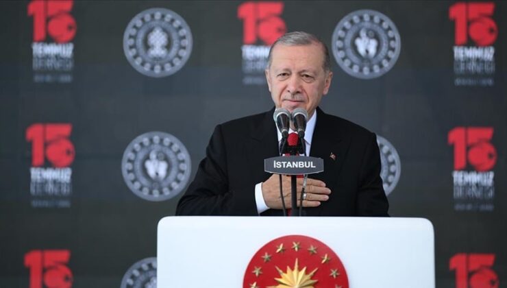 “MİLLETİMİZİN TANKLARA VE SİLAHLARA KARŞI VERDİĞİ DESTANSI MÜCADELEYİ İFTİHARLA HATIRLIYORUZ”