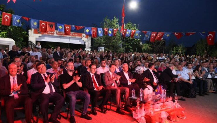 MAMUŞA’DA DOMATES FESTİVALİ RÜZGARI