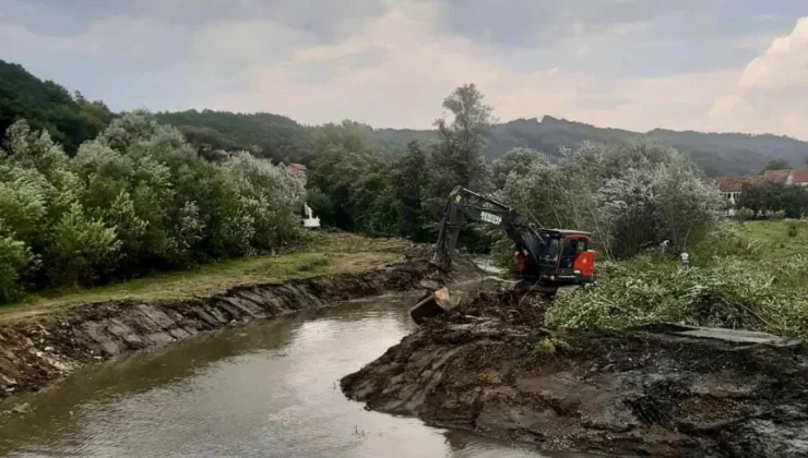 KOSOVA’DA DERE YATAKLARININ TEMİZLENMESİ ÇALIŞMASI BAŞLADI