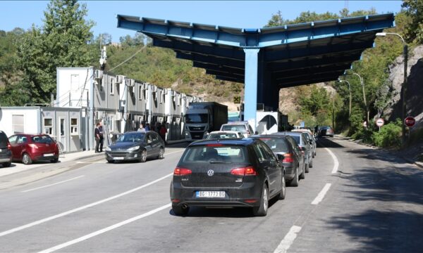 JARİNJE SINIR KAPISI ULAŞIMA AÇILDI, MERDARE VE BRNJAK SINIR KAPILARI HALEN KAPALI