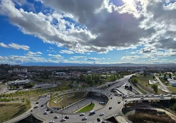 BUGÜN HAVA GÜNEŞLİ VE PARÇALI BULUTLU GEÇECEK