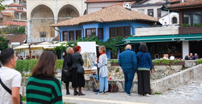 SANATLA UYANMAK FESTİVALİ PRİZREN’E SANAT CANLILIĞI KATTI